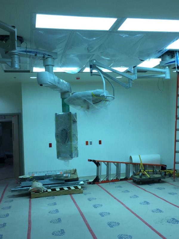 Electrical panel upgrade in North Vancouver warehouse facility